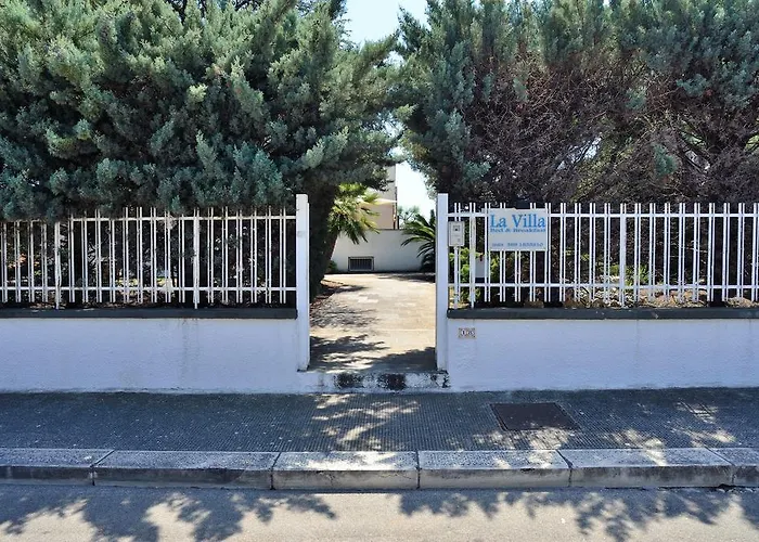 Bed And Breakfast La Villa Ambienti Sanificati Con Generatore Di Ozono Bari